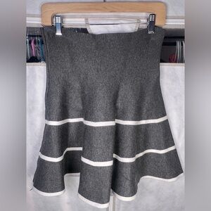 KoKo Ailis High Waist A-Line skirt. Gray with white stripes. Size Medium